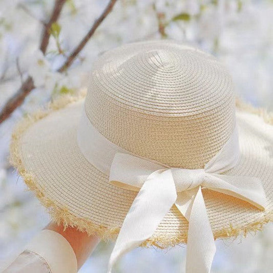 Sun hat with bow